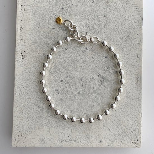 Big ball necklace